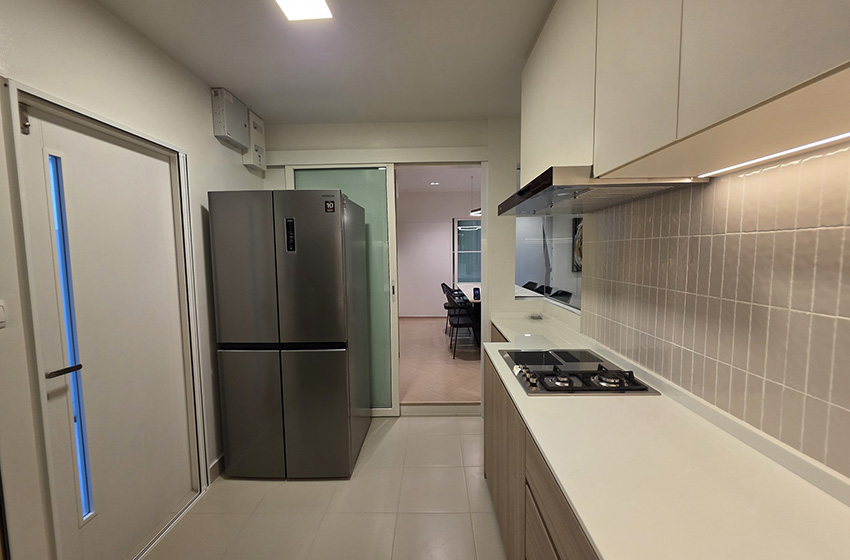 House with Shared Pool in Bangnatrad 